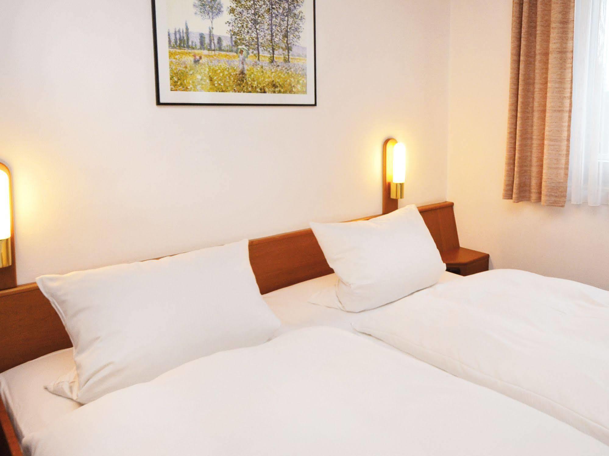 Seligweiler Hotel & Restaurant Elchingen Kültér fotó